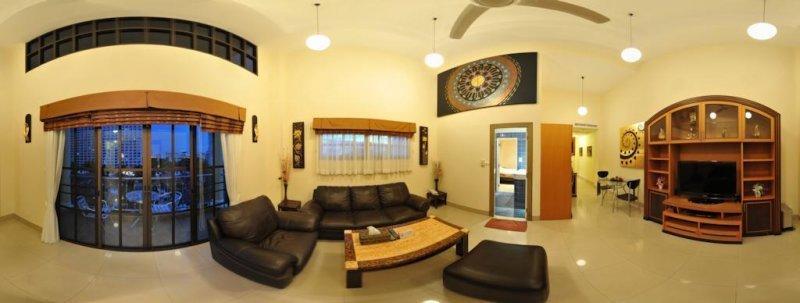 Royal Park Apartments Haat Jomtien Eksteriør bilde